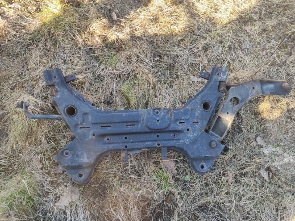 60523082 | Балка передней подвески SSANGYONG TIVOLI 15-19 - Фото 2