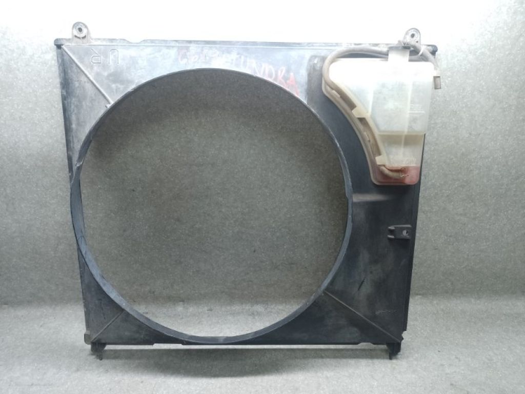 167110S010 | Дифузор вентилятора основного радіатора TOYOTA TUNDRA 07-13