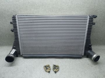Радиатор интеркулера VOLKSWAGEN PASSAT B7 11-15