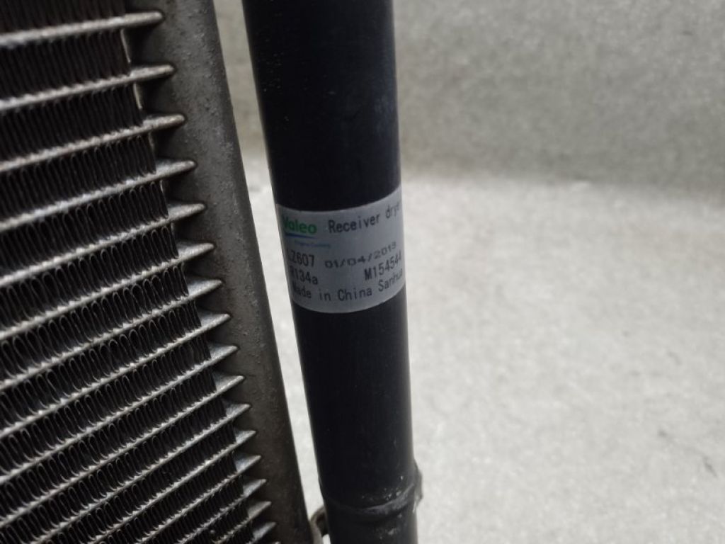 561820411 | Радиатор кондиционера VOLKSWAGEN PASSAT B7 11-15 - Фото 4