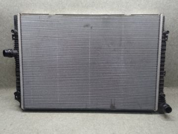 Радиатор основной VOLKSWAGEN PASSAT B7 11-15