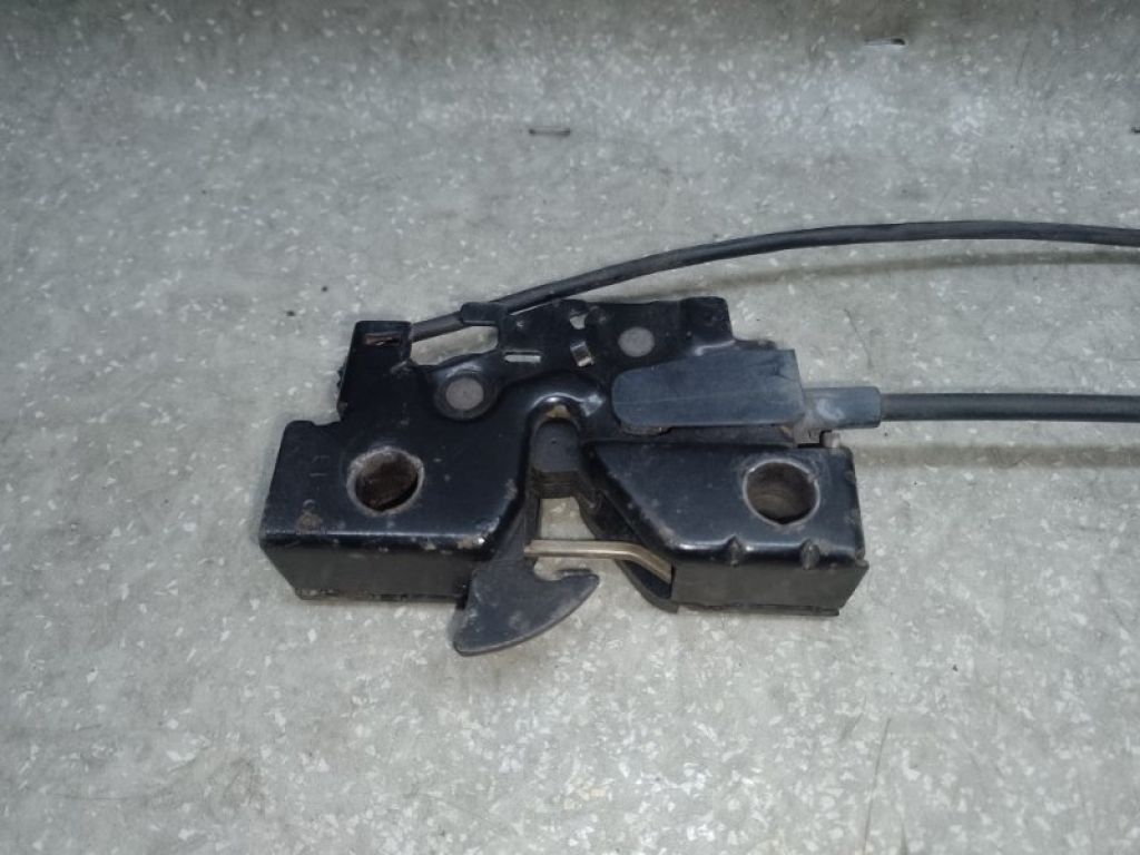 5U0823509A | Замок капота VOLKSWAGEN PASSAT B7 11-15 - Фото 2