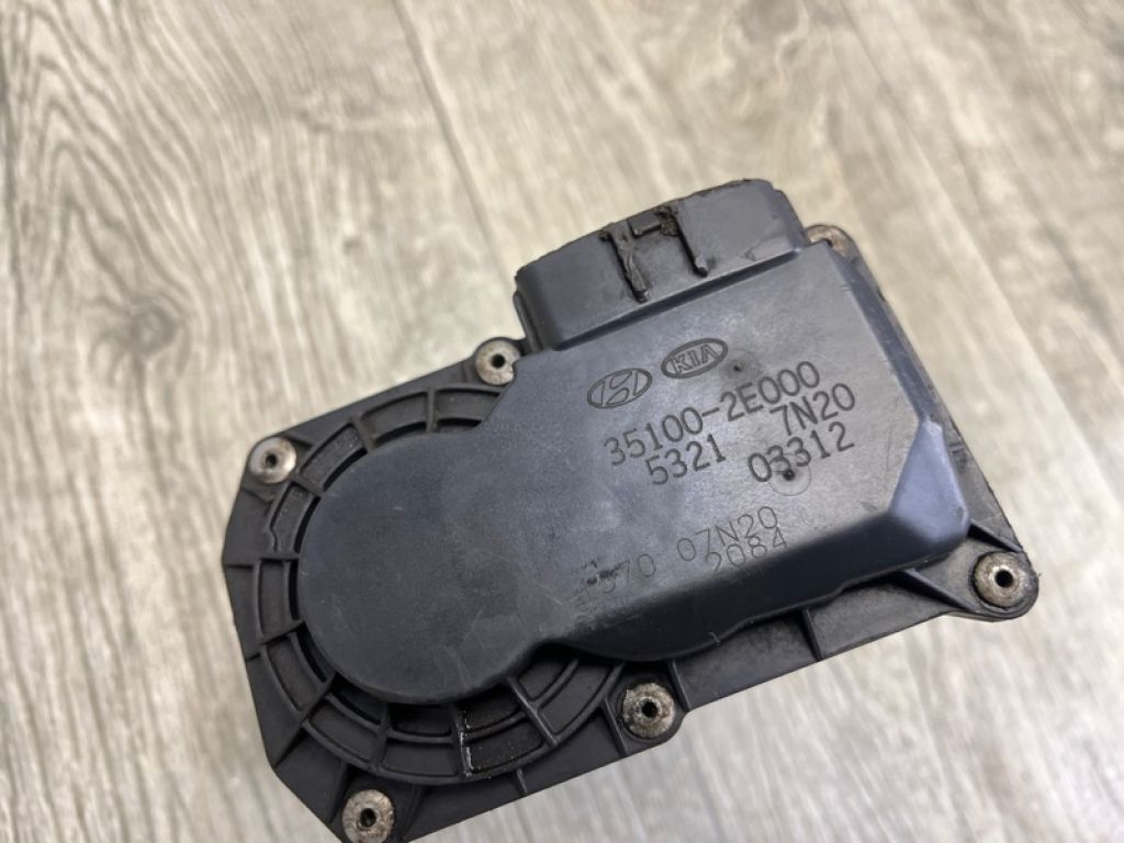 351002E000 | Дроссельная заслонка HYUNDAI ELANTRA MD 10-15 - Фото 3