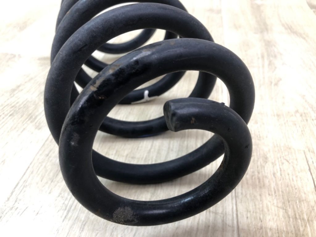 48231-76010 | Пружина задньої підвіски LEXUS CT200 11-17 - Фото 4