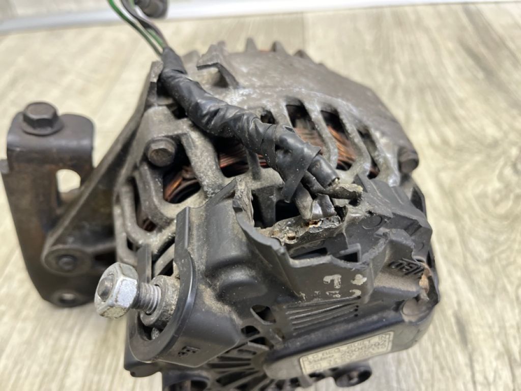 373002E200 | Генератор HYUNDAI ELANTRA MD 10-15 - Фото 4