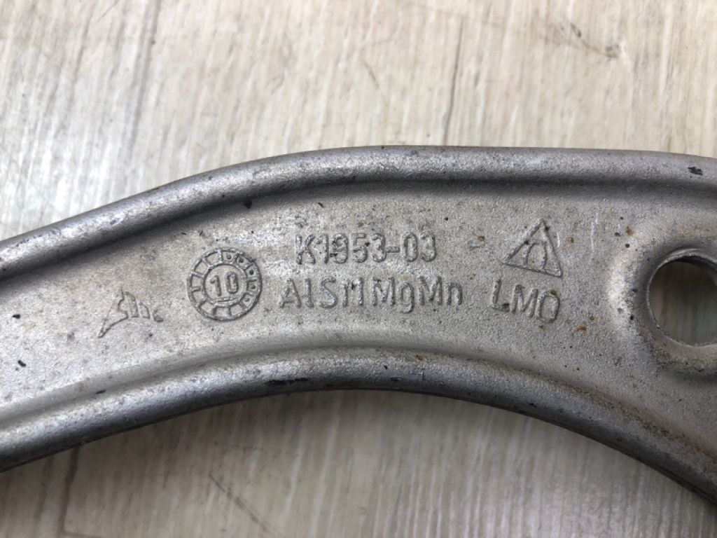 7P0 407 021 | Важіль передньої підвіски верхній прав. VOLKSWAGEN TOUAREG 10-17 - Фото 5