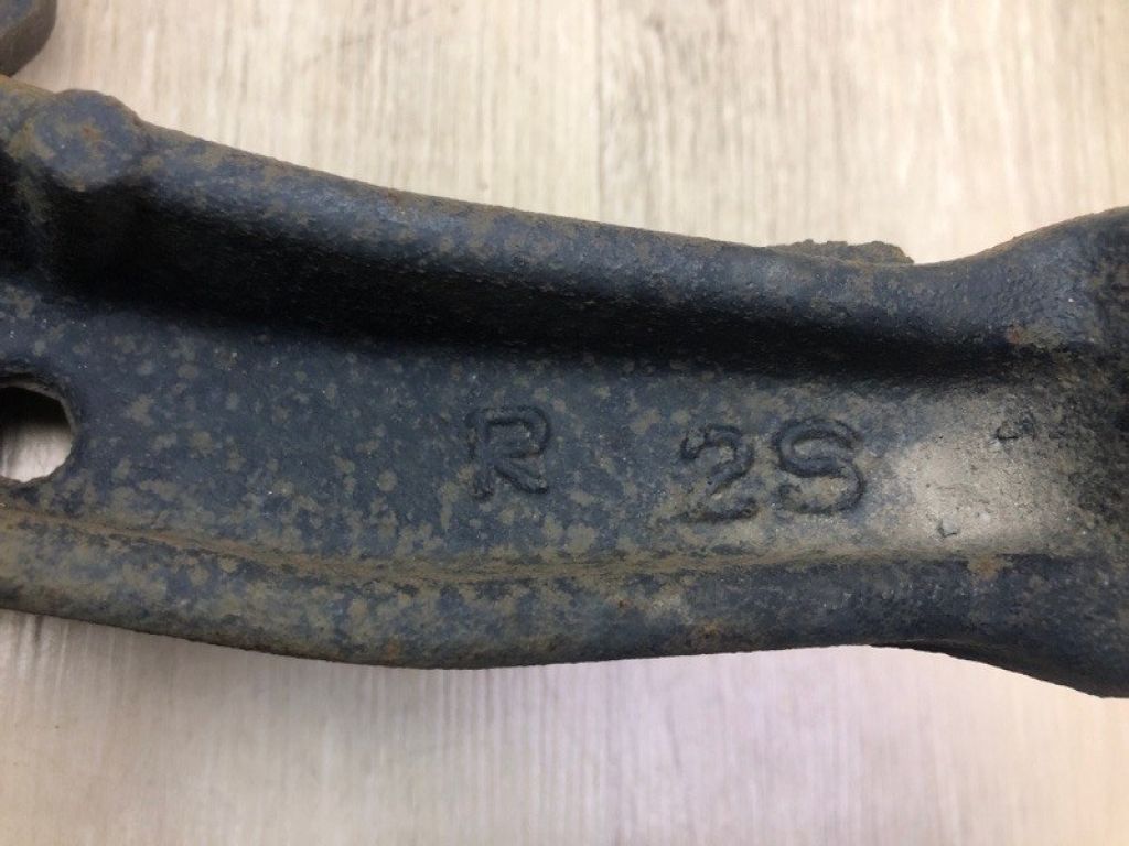 42304-06100 | Цапфа задн. прав. LEXUS ES350 06-12 - Фото 6