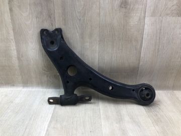 Важіль передньої підвіски нижній лів. LEXUS ES350 06-12