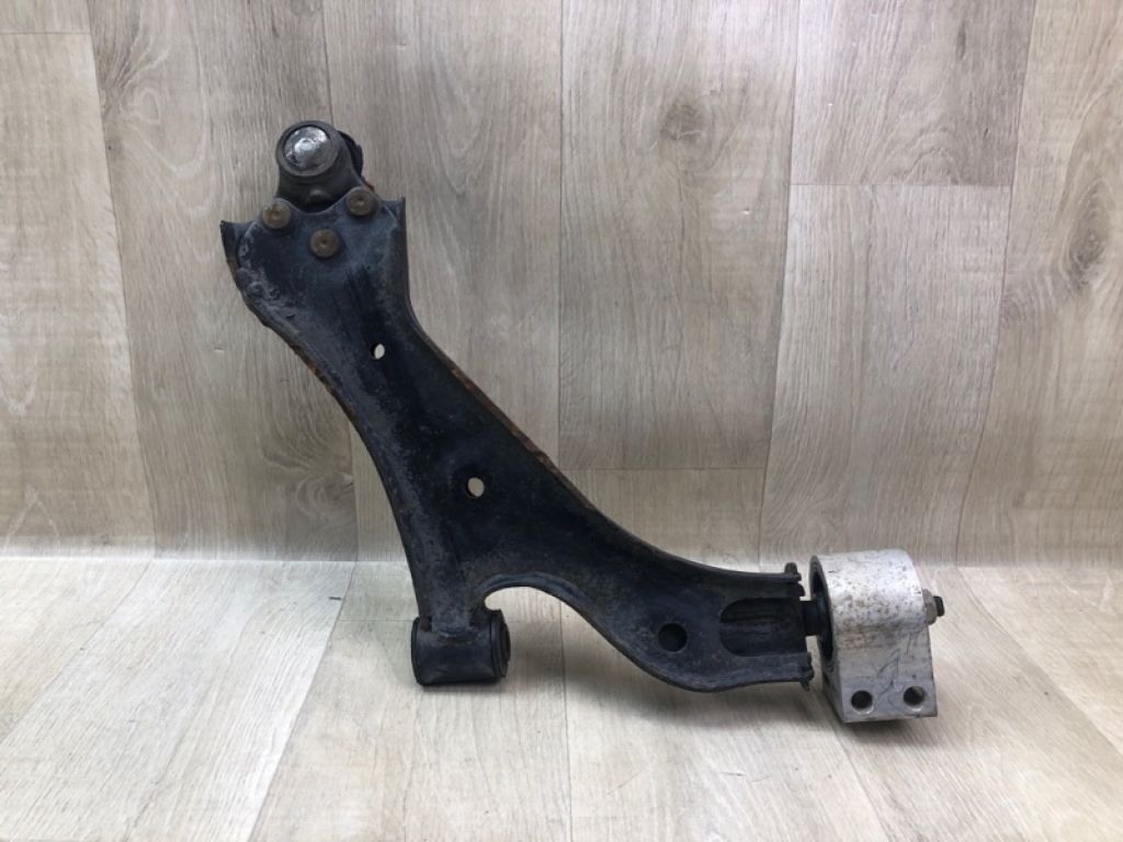 20945780 | Важіль передньої підвіски нижній прав. CHEVROLET EQUINOX 09-17 - Фото 4