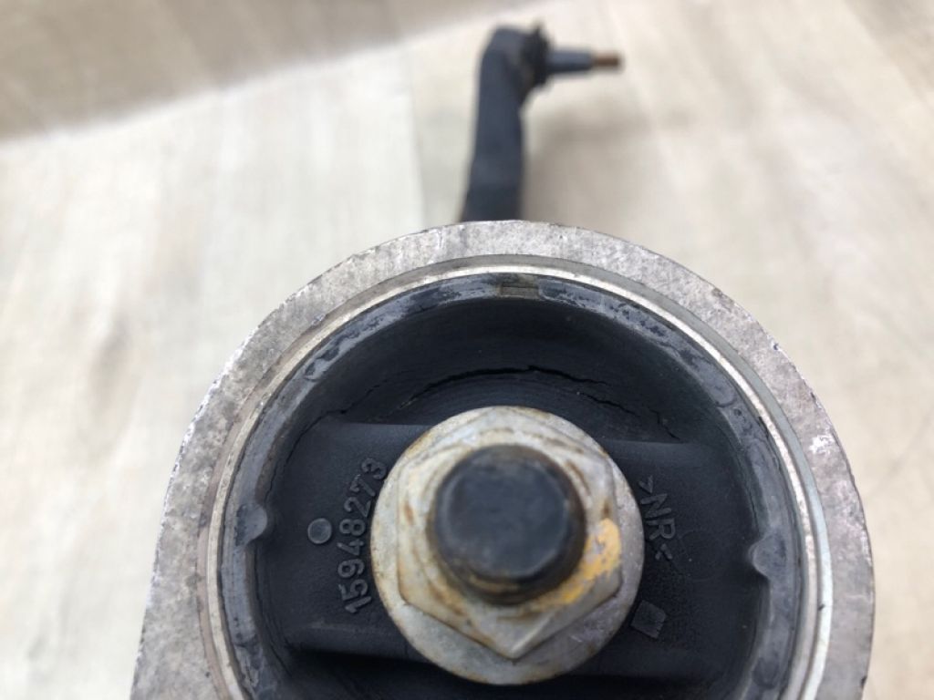 20945780 | Важіль передньої підвіски нижній прав. CHEVROLET EQUINOX 09-17 - Фото 6