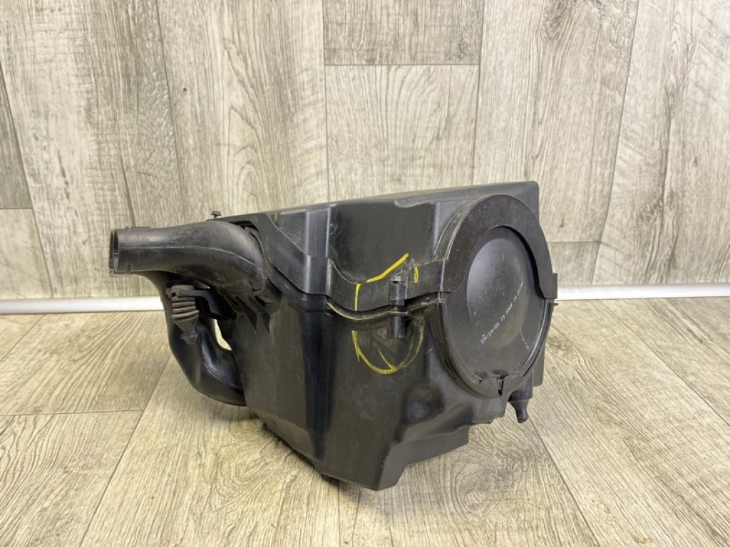 BV6Z-9600-C | Корпус повітряного фільтра FORD FOCUS 10-18 - Фото 3