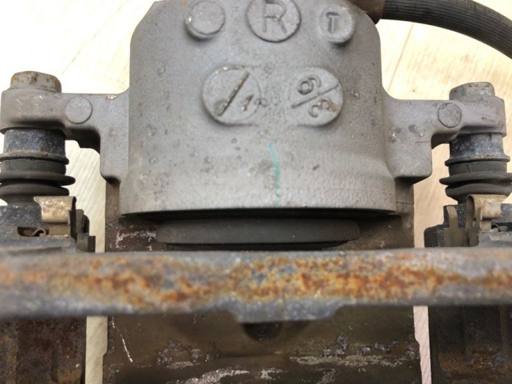 47730-47060 | Супорт гальмівний передн. прав. LEXUS CT200 11-17 - Фото 6