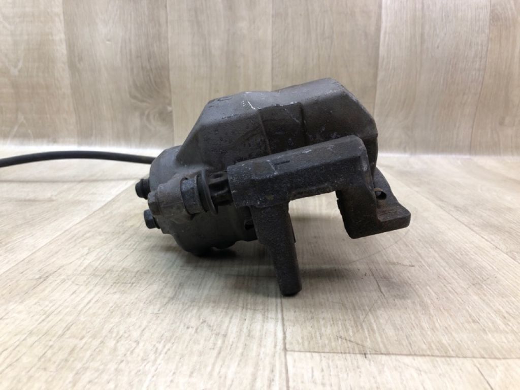 47750-47060 | Супорт гальмівний передн. лів. LEXUS CT200 11-17 - Фото 3