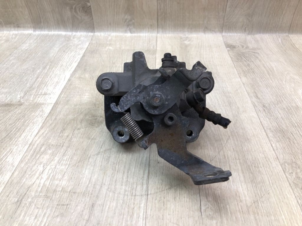 47850-12240 | Супорт гальмівний задн. лів. LEXUS CT200 11-17 - Фото 4