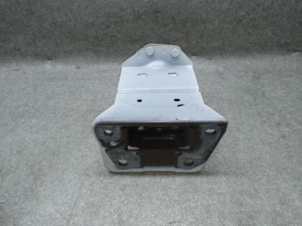 G51153NFMA | Кронштейн підсилювача переднього бампера лів. NISSAN LEAF 10-17 - Фото 2