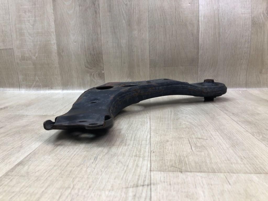 48068-47050 | Важіль передньої підвіски нижній прав. LEXUS CT200 11-17 - Фото 3