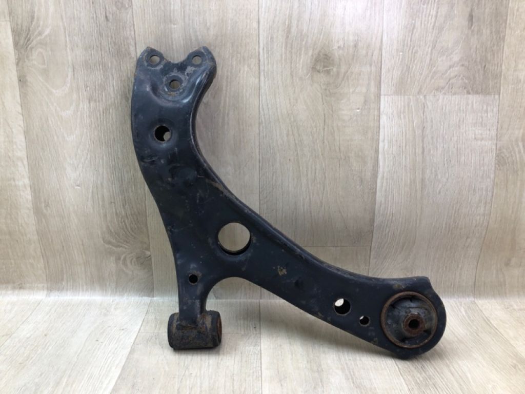 48068-47060 | Важіль передньої підвіски нижній прав. TOYOTA PRIUS 16- - Фото 4