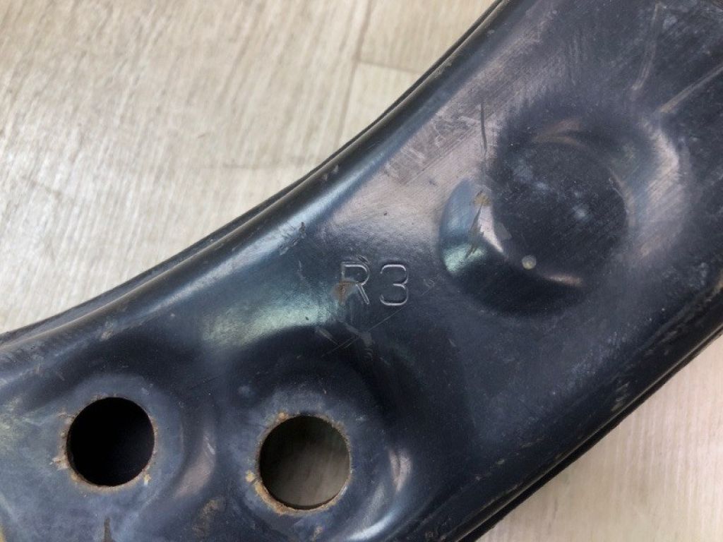 48068-47060 | Важіль передньої підвіски нижній прав. TOYOTA PRIUS 16- - Фото 5