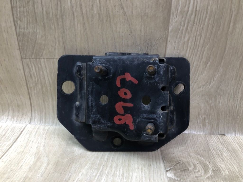 85221-1AA0A | Кронштейн підсилювача заднього бампера лів. NISSAN MURANO Z51 07-14