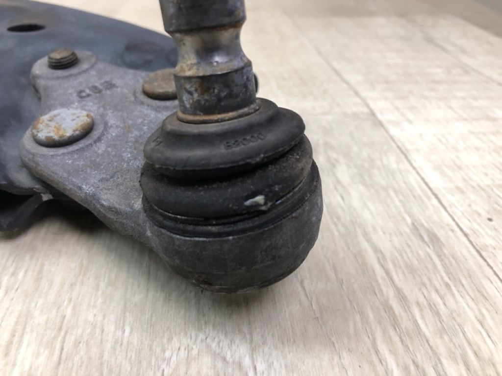 54501-C6000 | Важіль передньої підвіски нижній прав. KIA SORENTO UM 14- - Фото 7