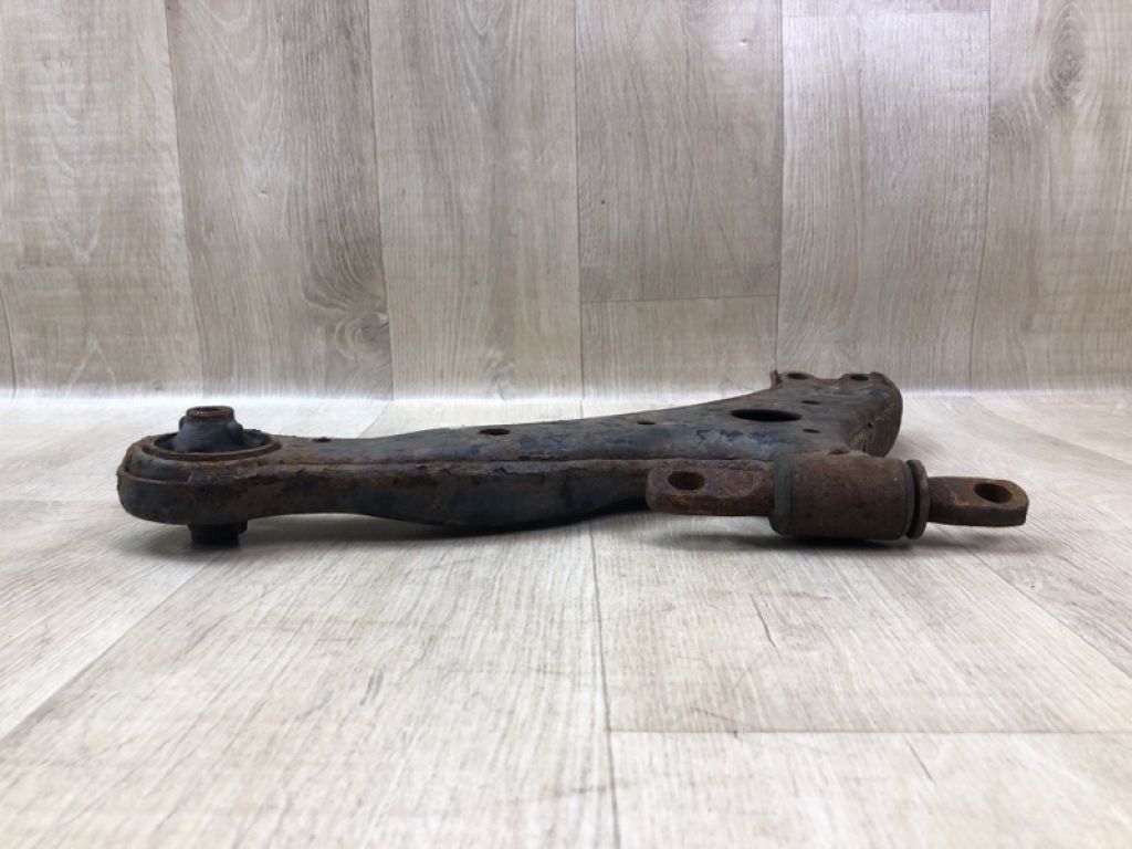 48068-06150 | Важіль передньої підвіски нижній прав. TOYOTA CAMRY 40 06-11 - Фото 2