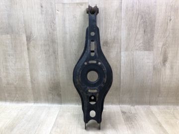 Важіль задньої підвіски нижній поперечний TOYOTA PRIUS 16-