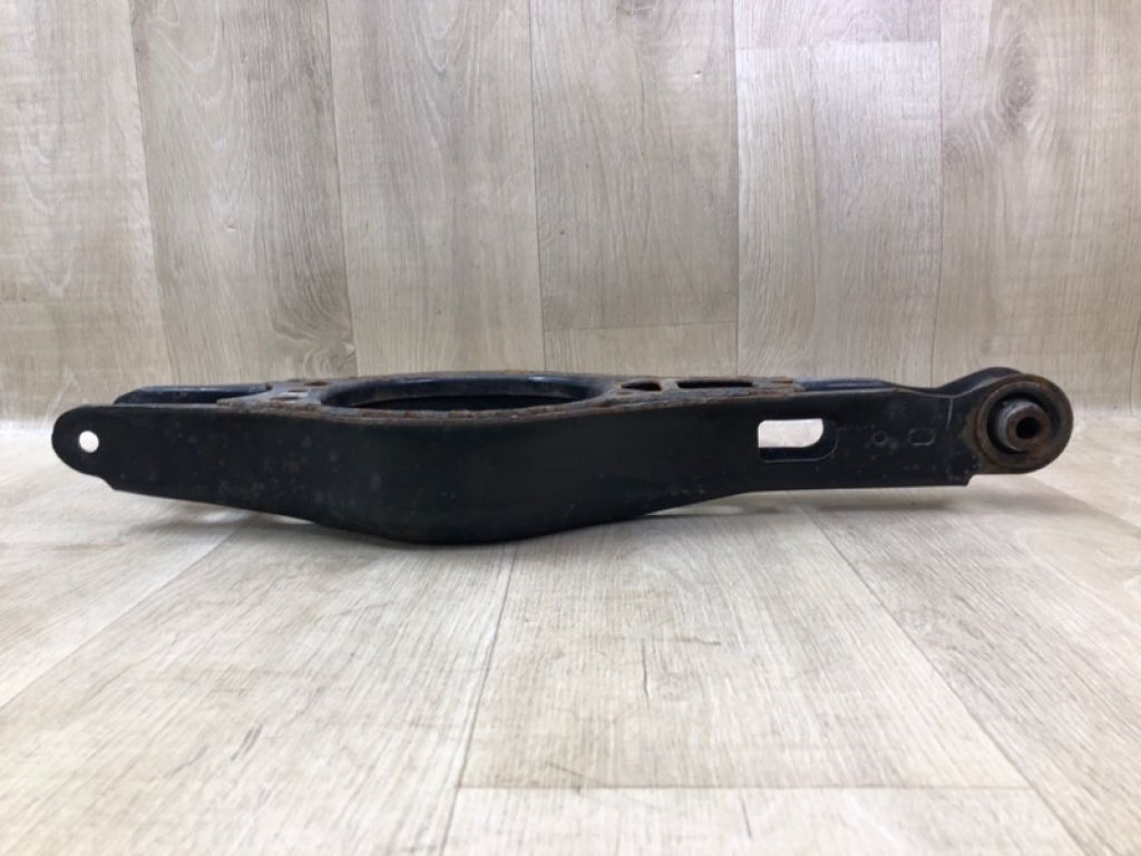 48730-47010 | Важіль задньої підвіски нижній поперечний TOYOTA PRIUS 16- - Фото 4