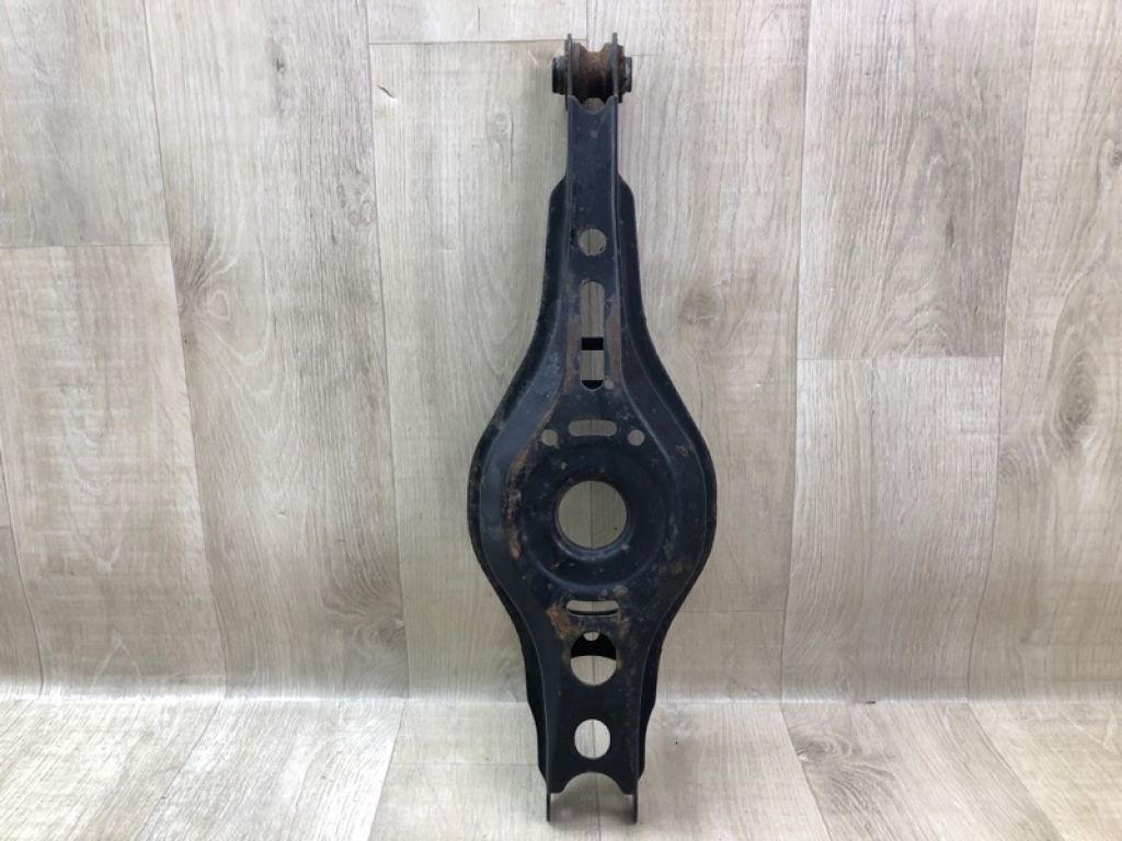 48730-47010 | Рычаг задней подвески поперечный нижний TOYOTA PRIUS 16- - Фото 3