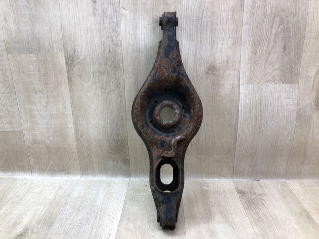 4113A037 | Важіль задньої підвіски нижній поперечний лів. MITSUBISHI OUTLANDER XL 05-13