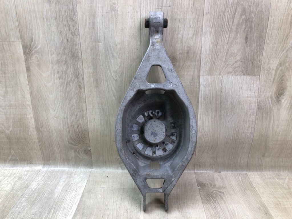 551B0-1BA0A | Важіль задньої підвіски нижній поперечний прав. INFINITI FX/QX70 S51 08-17 - Фото 3