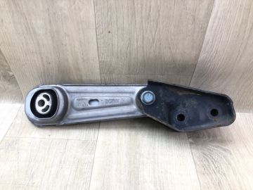 Подушка двигуна задн. NISSAN X-TRAIL/ROGUE T32 13-20