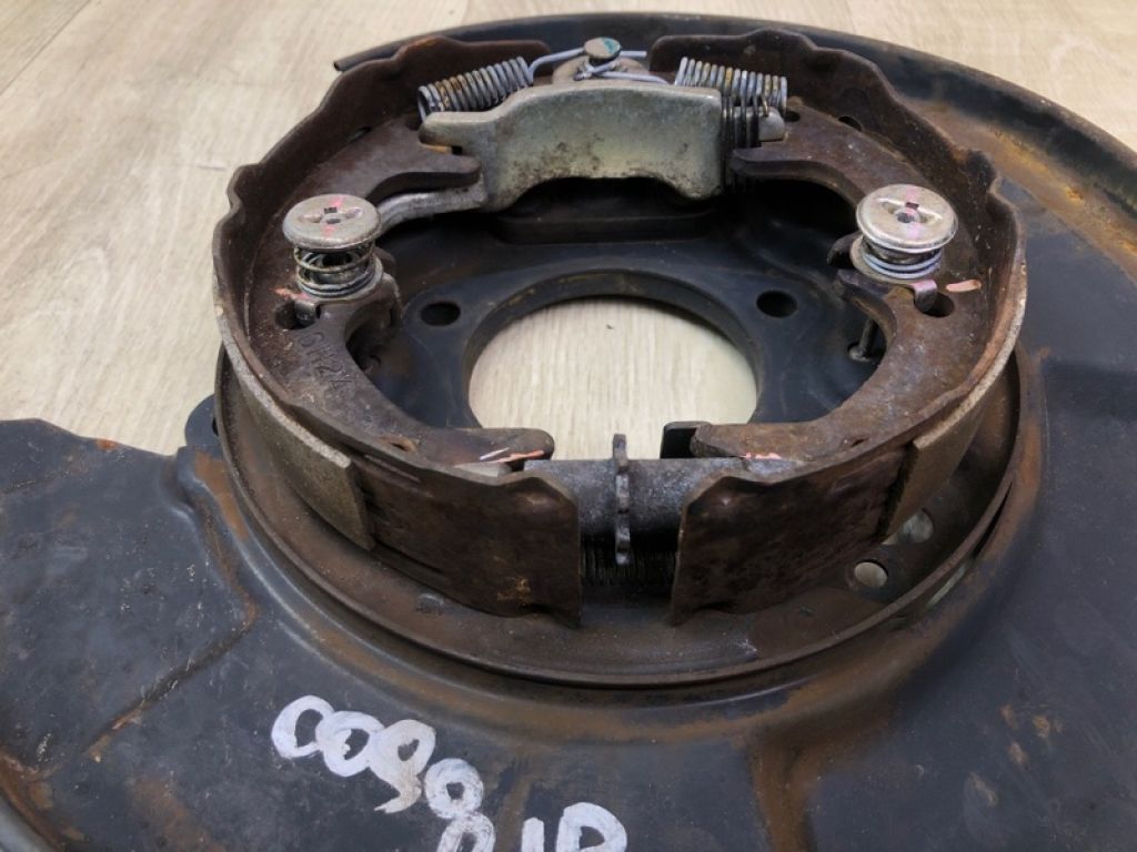 46503-33080 | Гальмівний механізм задн. прав. LEXUS ES350 06-12 - Фото 4