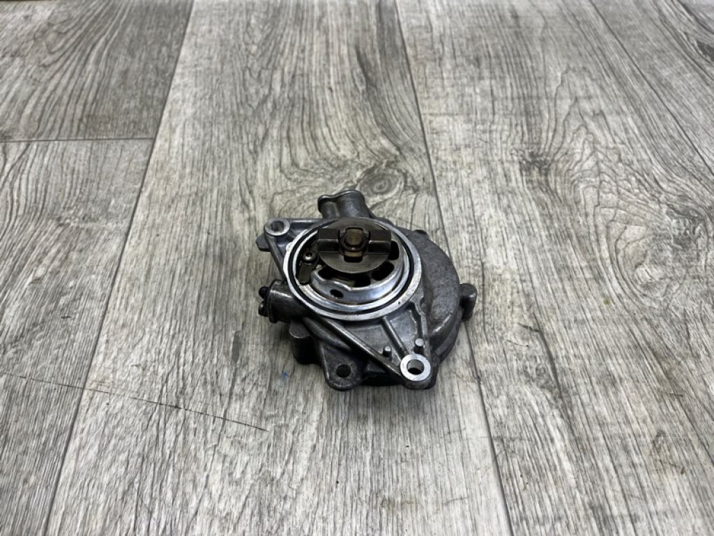 11 66 7 586 424 | Вакуумний насос MINI COUNTRYMAN R60 10-16