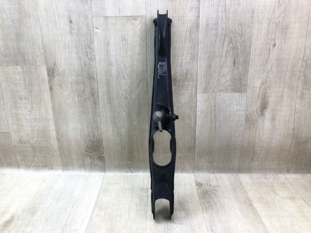 4766 950AA | Важіль задньої підвіски нижній поперечний DODGE JOURNEY 08-20