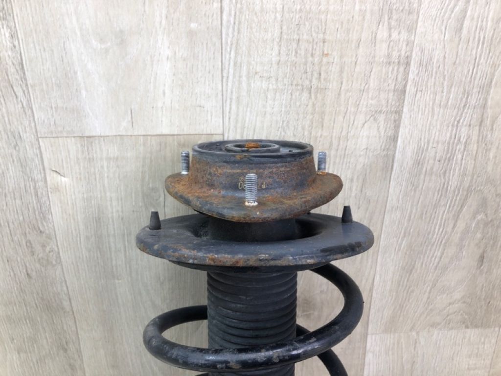 20310AL06A | Амортизатор передн. прав. SUBARU LEGACY BN 14-18 - Фото 2