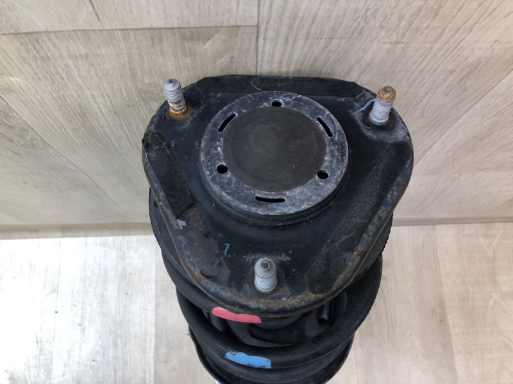 48510-79225 | Амортизатор передн. прав. LEXUS CT200 11-17 - Фото 3