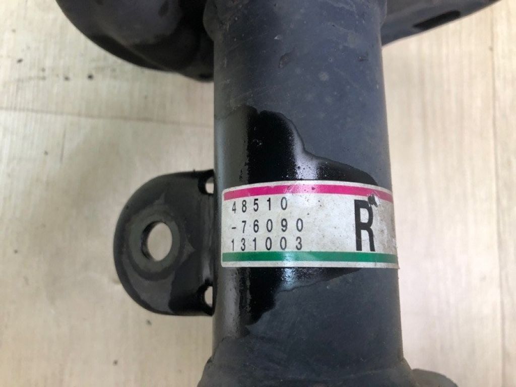 48510-79225 | Амортизатор передн. прав. LEXUS CT200 11-17 - Фото 7