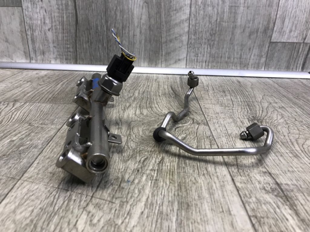 13537630645 | Паливна рейка MINI COUNTRYMAN R60 10-16 - Фото 5