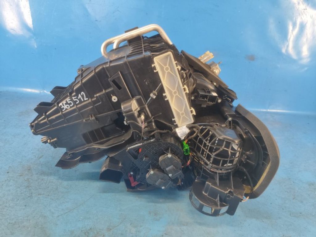 FK72-19B555-DD | Корпус пічки LAND ROVER DISCOVERY Sport 15-19