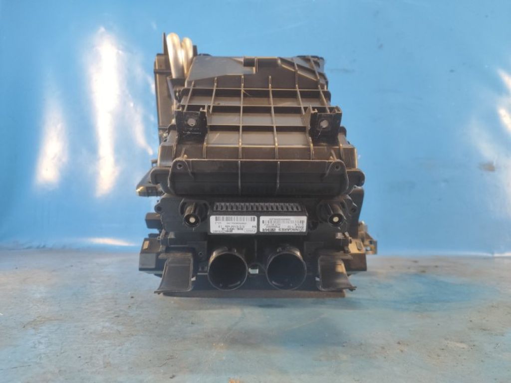 FK72-19B555-DD | Корпус пічки LAND ROVER DISCOVERY Sport 15-19 - Фото 4