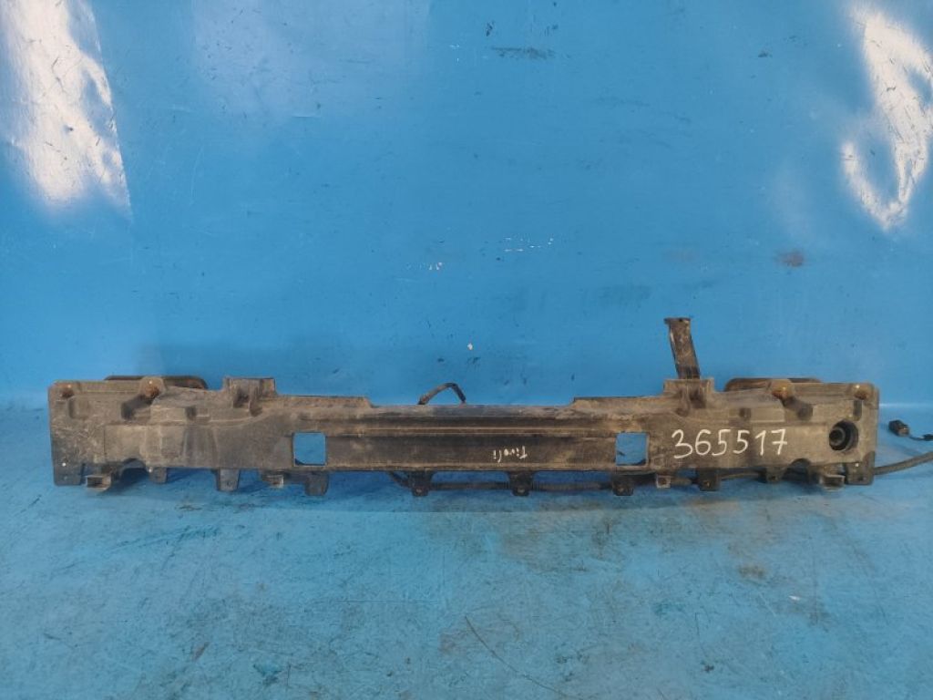 7884135000 | Підсилювач заднього бампера SSANGYONG TIVOLI 15-19