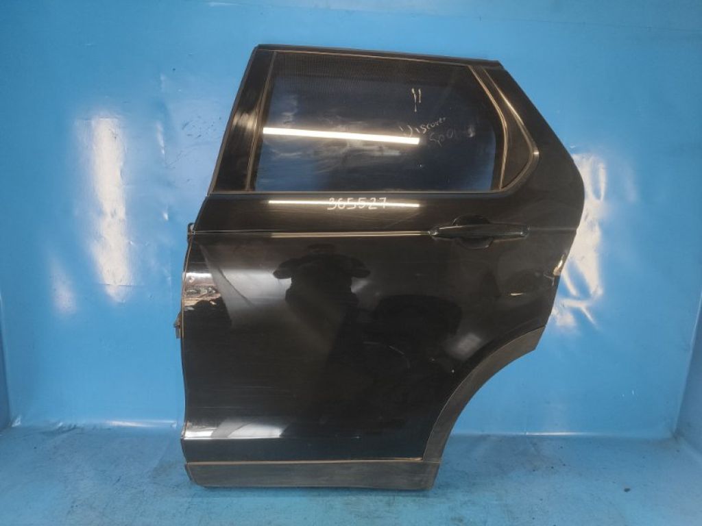 LR061285 | Двері задн. лів. LAND ROVER DISCOVERY Sport 15-19