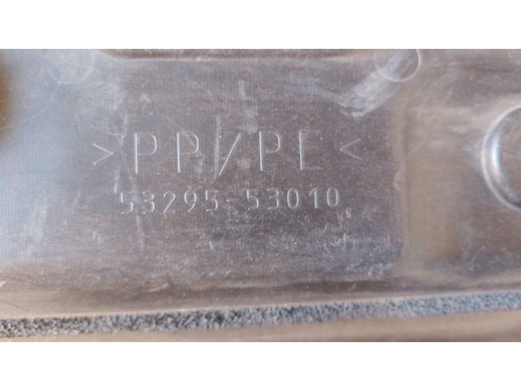 53295-53010 | накладка замка капота LEXUS IS250/350 05-13 - Фото 3