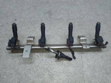 Форсунка паливна CHRYSLER 200 14-16