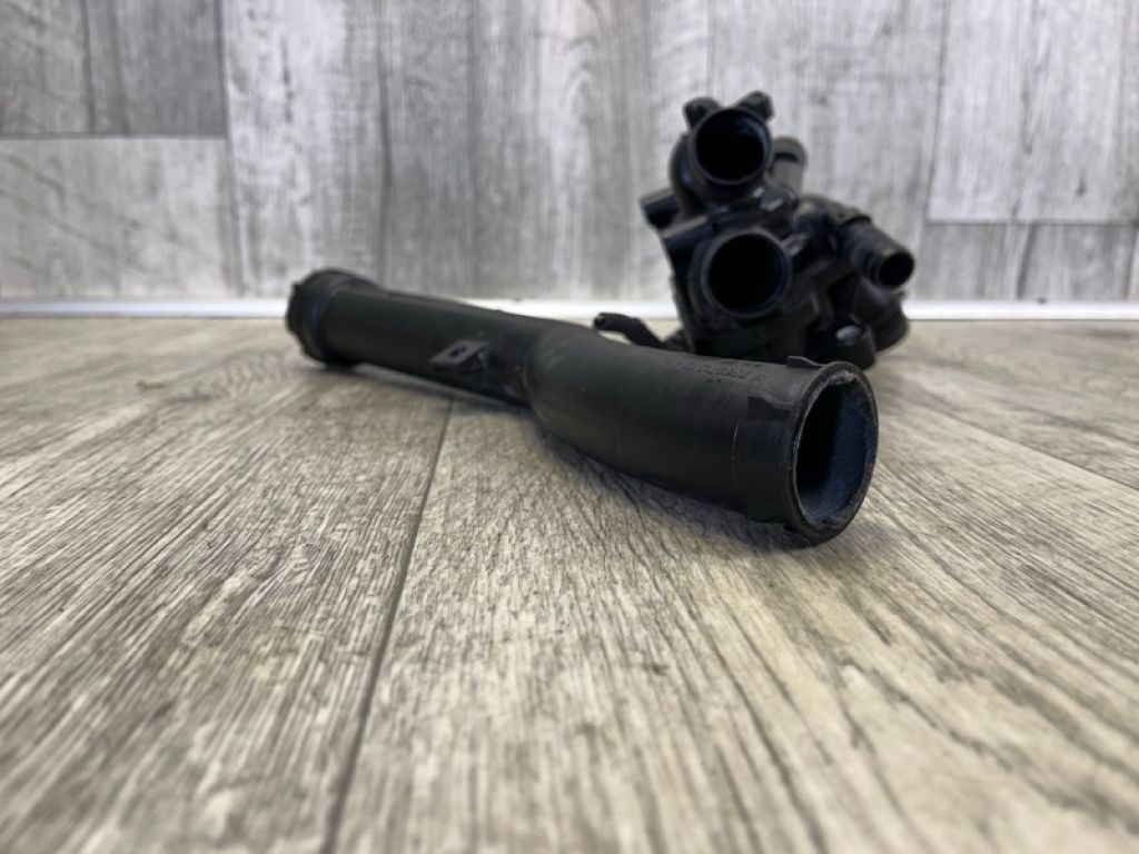 11 53 8 674 895 | Корпус термостату MINI COUNTRYMAN R60 10-16 - Фото 5