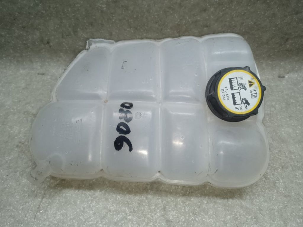 CV6Z-8A080-C | Бачок розширювальний FORD ESCAPE 12-19