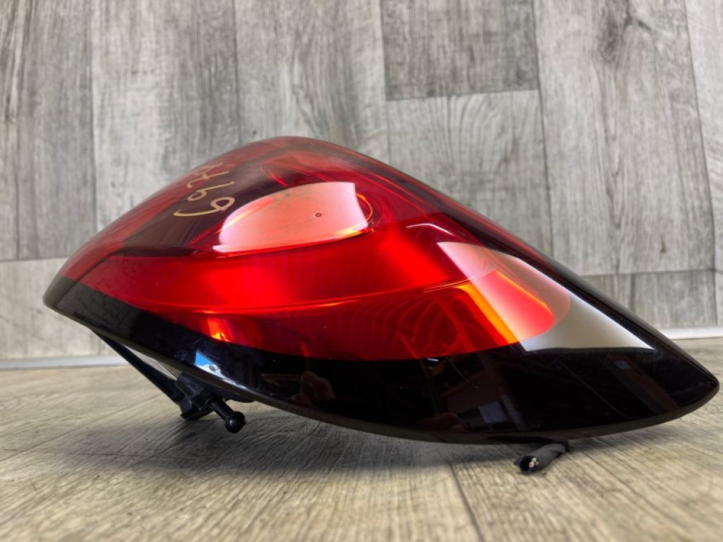 68229026AF | Ліхтар зовнішній задн. прав. CHRYSLER PACIFICA 16-20 - Фото 2