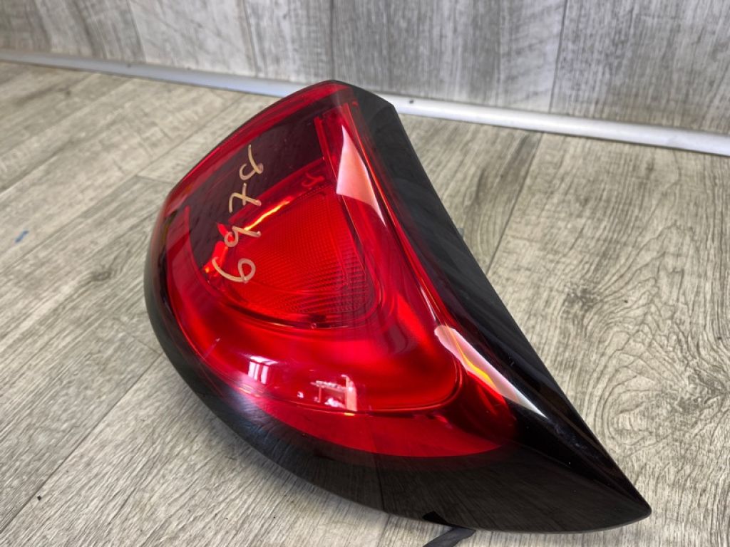 68229026AF | Ліхтар зовнішній задн. прав. CHRYSLER PACIFICA 16-20 - Фото 3