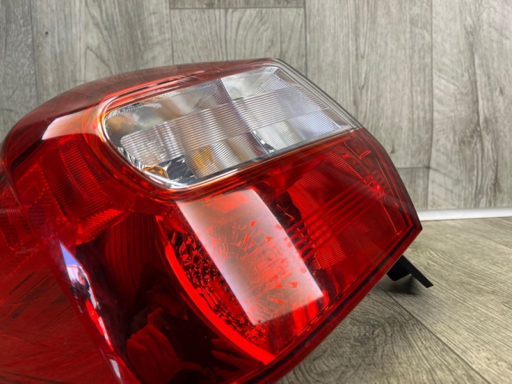 84912FJ070 | Ліхтар зовнішній задн. лів. SUBARU CROSSTREK 12-17 - Фото 2