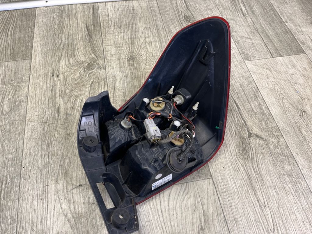 84912FJ070 | Ліхтар зовнішній задн. лів. SUBARU CROSSTREK 12-17 - Фото 5